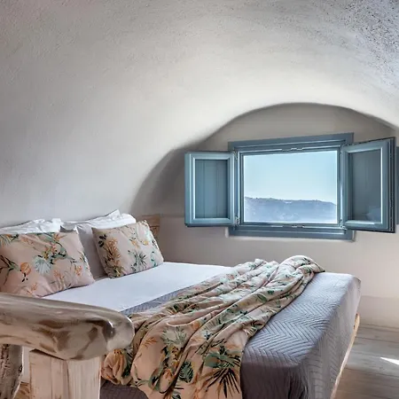 Athermi - Adults Only Fira (Santorini)